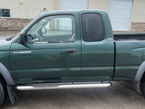 Used 2002 Toyota Tacoma 4x4 Xtracab V6 image 8