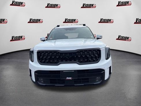 Used 2025 Kia Telluride SX Prestige X-Pro image 2