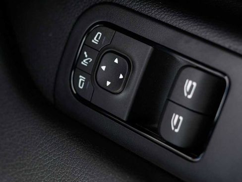 New 2025 Mercedes-Benz Sprinter 2500 image 39