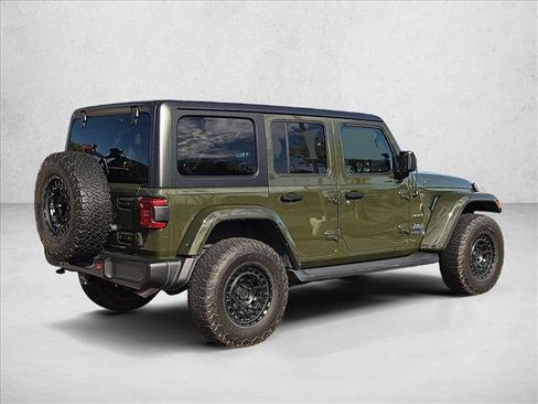 Used 2021 Jeep Wrangler Unlimited Sahara w/ Cold Weather Group AWD/4WD image 5