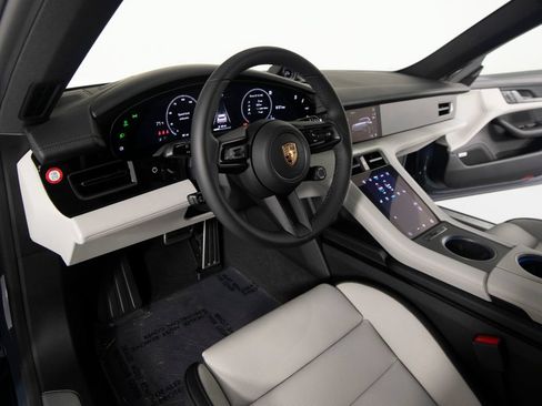 New 2026 Porsche Taycan 4 Cross Turismo AWD/4WD image 4