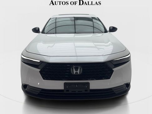 Used 2025 Honda Accord SE image 3