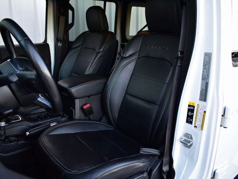 Used 2023 Jeep Wrangler Sahara 4xe w/ Cold Weather Group image 17