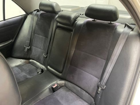 Used 2001 Lexus IS 300 image 28