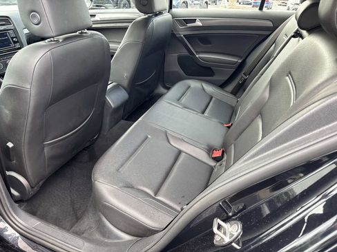 Used 2021 Volkswagen Golf TSI image 13