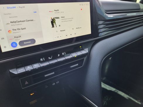 Used 2026 Toyota Camry SE w/ Multimedia Upgrade Package image 12