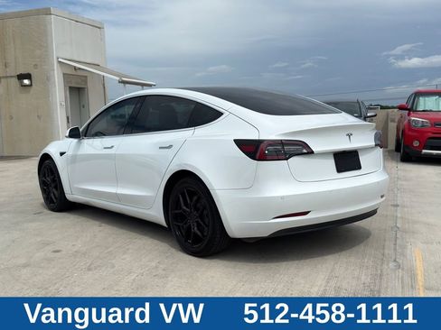 Used 2020 Tesla Model 3 Standard Range Plus RWD image 7