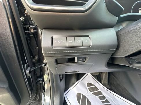 Used 2021 Hyundai Santa Fe Limited FWD image 13