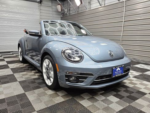 Used 2019 Volkswagen Beetle 2.0T Final Edition SEL FWD image 5