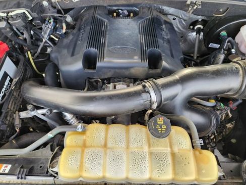 Used 2019 Ford Expedition Limited w/ Equipment Group 302A image 35