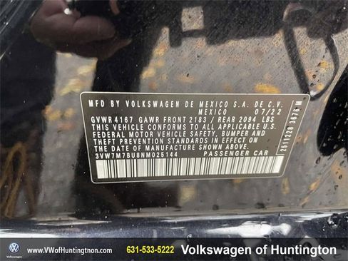 Certified 2022 Volkswagen Jetta SE image 8