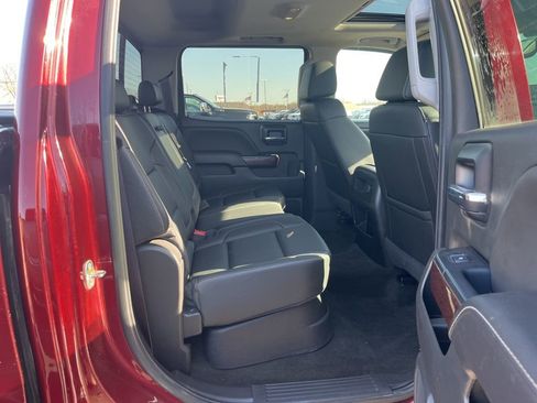 Used 2017 GMC Sierra 1500 SLT AWD/4WD image 3