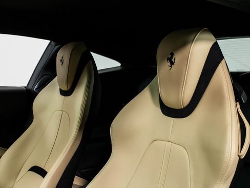 Certified 2023 Ferrari Roma image 44