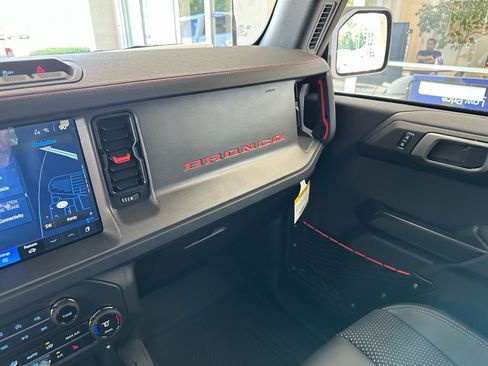 Used 2026 Ford Bronco Raptor AWD/4WD image 35
