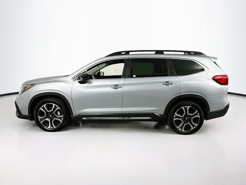 Used 2024 Subaru Ascent Touring AWD/4WD image 8