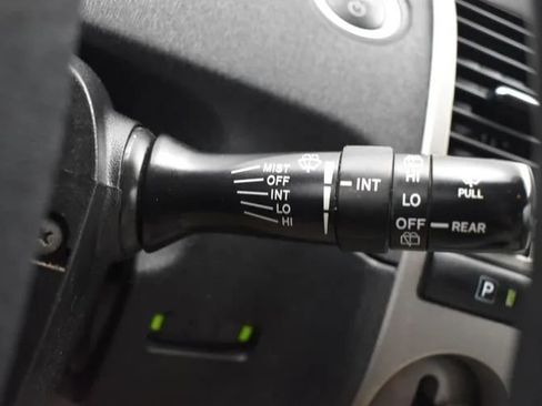 Used 2006 Toyota Prius FWD image 24