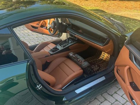 Used 2026 Porsche 911 Carrera 4S image 5