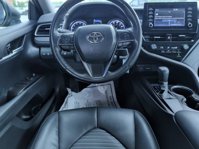 Used 2024 Toyota Camry SE FWD image 2