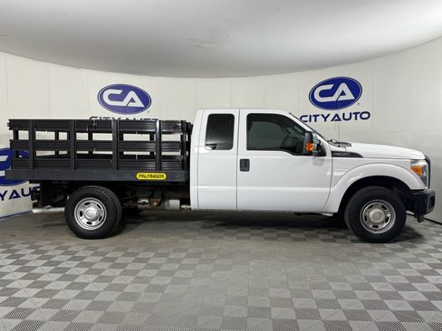 Used 2016 Ford F350 XL image 3