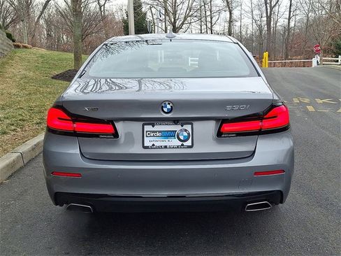 Used 2023 BMW 530i xDrive w/ Premium Package image 5