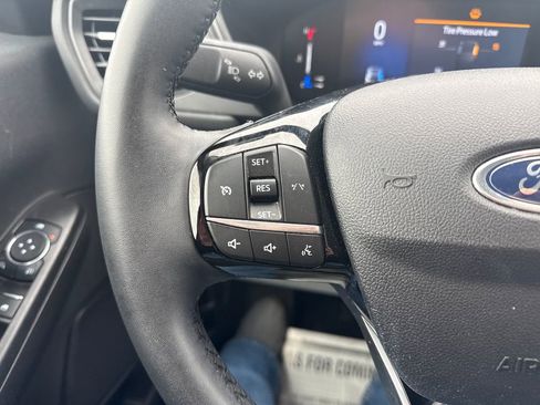 Used 2023 Ford Escape Active image 29