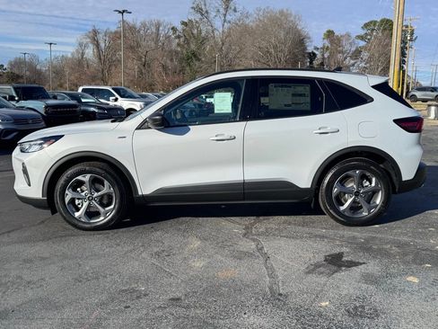 New 2026 Ford Escape ST-Line image 3