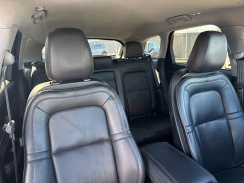 Used 2022 Lincoln Corsair AWD w/ Equipment Group 101A image 10