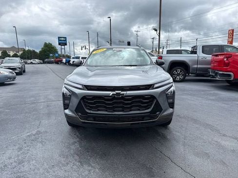 Used 2025 Chevrolet Trax ACTIV w/ Driver Confidence Package FWD image 8