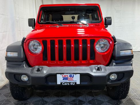 Used 2018 Jeep Wrangler Unlimited Sport S image 2