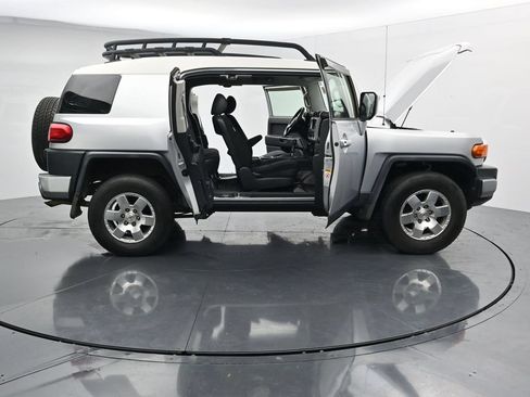Used 2008 Toyota FJ Cruiser 4WD w/ Convenience Pkg image 26