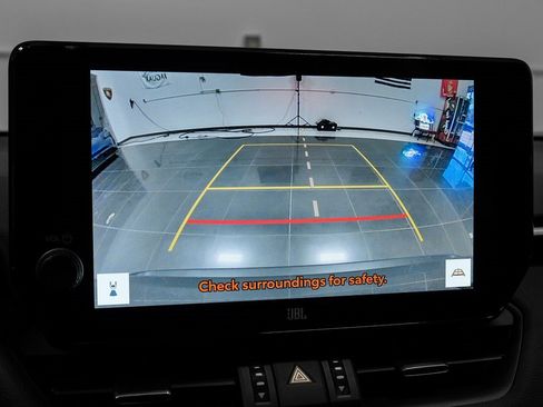 Used 2024 Toyota RAV4 Limited image 28