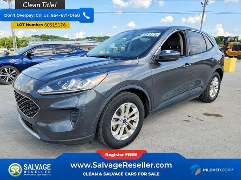 Used 2020 Ford Escape SE FWD image 1