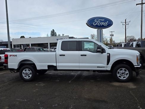 New 2026 Ford F350 XLT w/ 360-Degree Camera Package image 6