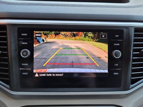 Used 2019 Volkswagen Atlas SE AWD/4WD image 18