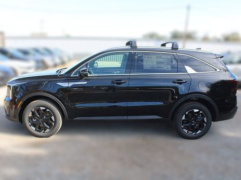 New 2026 Kia Sorento S image 14