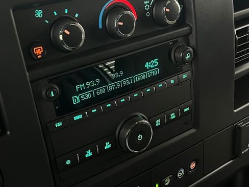 Used 2025 Chevrolet Express 2500 Extended w/ Driver Convenience Package RWD image 15