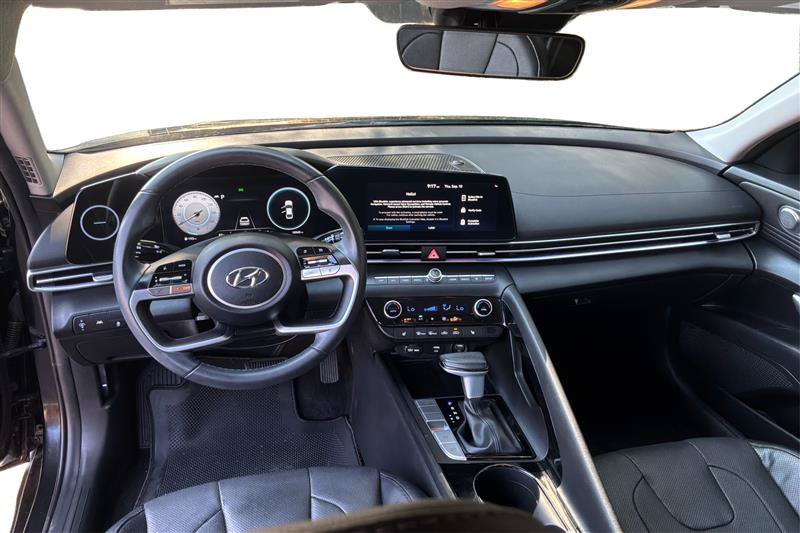 Used 2023 Hyundai Elantra Limited FWD image 28