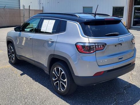 Used 2024 Jeep Compass Limited AWD/4WD image 5