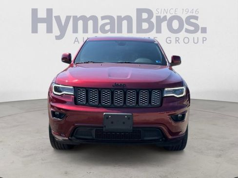 Used 2022 Jeep Grand Cherokee Laredo X AWD/4WD image 8