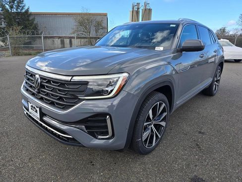 New 2026 Volkswagen Atlas Cross Sport SEL Premium R-Line AWD/4WD image 7