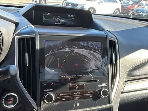 Used 2021 Subaru Forester Limited image 23