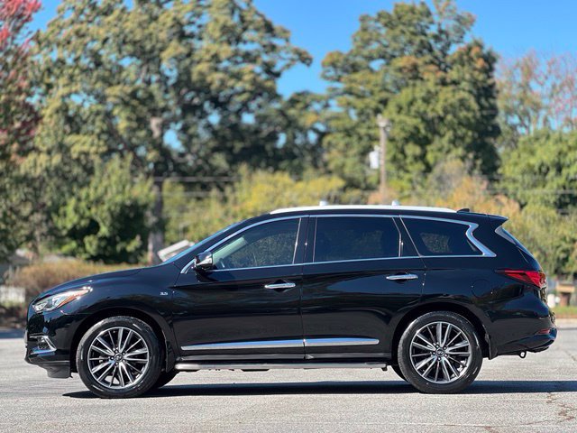 Used 2017 INFINITI QX60 FWD w/ Deluxe Technology Package image 8
