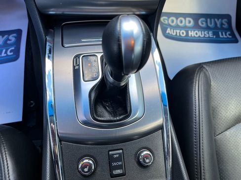 Used 2013 INFINITI G37 x Sedan w/ Premium Pkg image 12