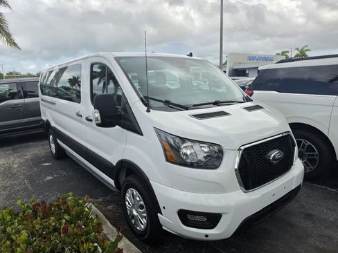 Used 2024 Ford Transit 350 XLT RWD image 2