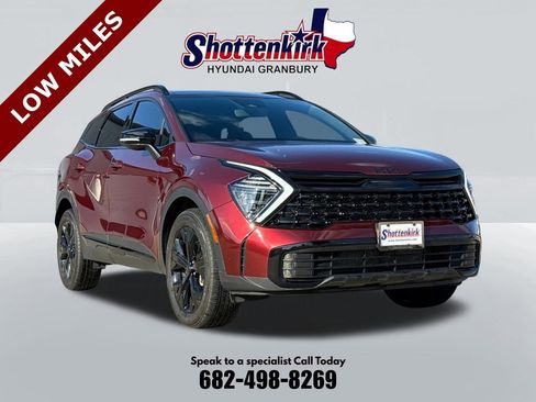 Used 2025 Kia Sportage X-Line w/ Premium Package AWD/4WD image 3