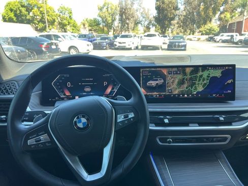 Used 2024 BMW X5 sDrive40i w/ Parking Assistance Package image 18