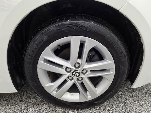 Used 2021 Toyota Corolla SE FWD image 33