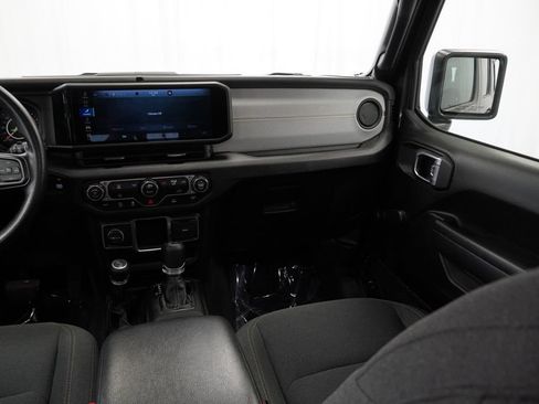Certified 2024 Jeep Wrangler Unlimited Sport AWD/4WD image 28