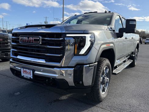 New 2026 GMC Sierra 2500 SLE w/ SLE Value Package; image 9
