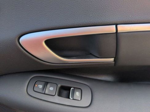 Used 2025 Hyundai Sonata SEL FWD image 33